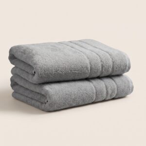 Benjamin John Nimbus Bath Towel